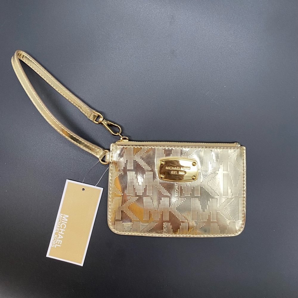 Michael Kors wristlet